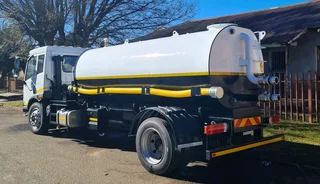 HONEY SUCKER TRUCK MANUFACTURER SEPTIC SEWERAGE TANK