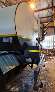 WATER BOWSER TRUCK MANUFACTURER WATER TRUCK TANK