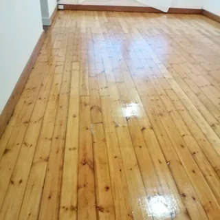 BN WOODEN FLOORING