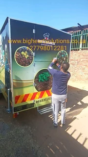 Premium mobile kitchen trailers for sale 0658470111 in South Africa &amp; SADC export
