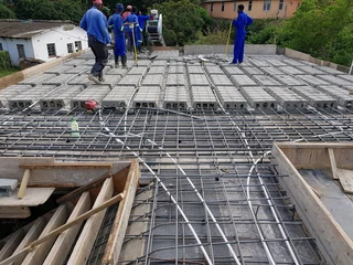 Concrete Decking • Concrete Slab • Steel