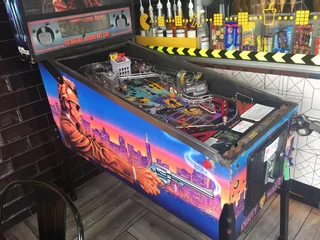 Dirty Harry theme Pinball Machine by Williams Pinball