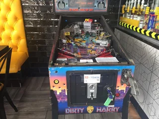 Dirty Harry theme Pinball Machine by Williams Pinball