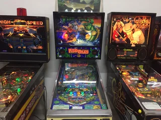 Fish Tales Pinball Machine , a Williams Pinball
