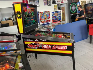 High Speed Pinball Machine, serviced and refurbished