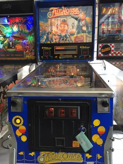 Funhouse Pinball Machine , manufactured by Williams ,  a Pat Lawlor concept design