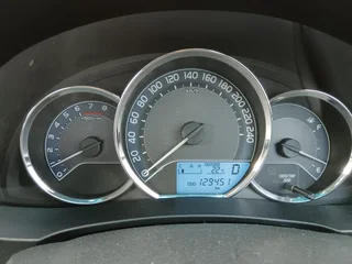 2015 Toyota Corolla Sedan