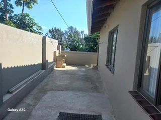 4 BEDROOM OUTBUILDING TO LET IN HAVENSIDE