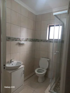 4 BEDROOM OUTBUILDING TO LET IN HAVENSIDE