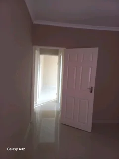 4 BEDROOM OUTBUILDING TO LET IN HAVENSIDE