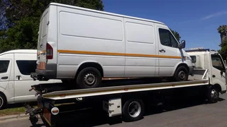 Affordable Towing Service, Tow Truck, Flat Bed, Rollback