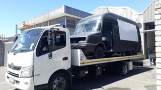 Affordable Towing Service, Tow Truck, Flat Bed, Rollback