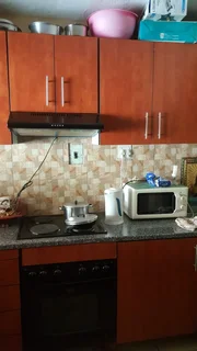 2 bedroom house that has 1 bedroom available to rent for 1 female boarder fully furnished R2800 PM..