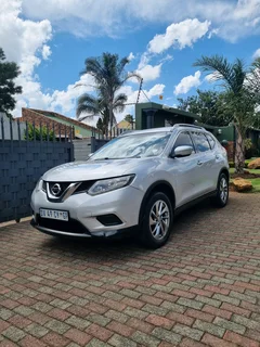 2016 NISSAN X-TRAIL DCI WITH FULL SERVICE HISTORY AT NISSAN AND SPARE KEYS