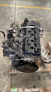 Toyota Hilux 2.0i 1TR Engine.
