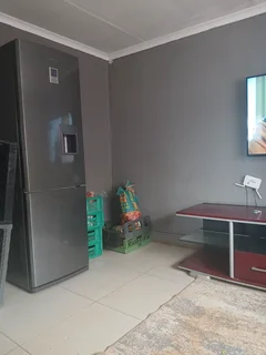 Room available for rent