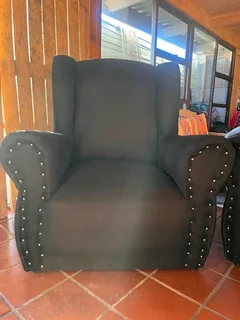 3pc black cloth lounge suite