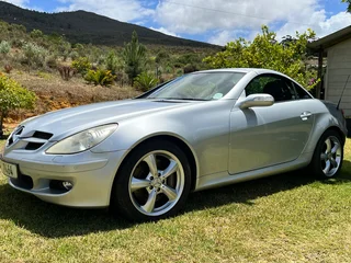 2004 Mercedes-Benz SLK-Class Convertible