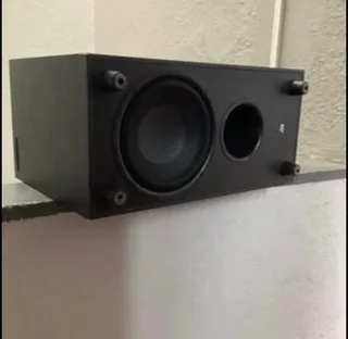 Jamo sw1008 active subwoofer in excellent condition for only R1,800 not negotiable pleaseNo scammers