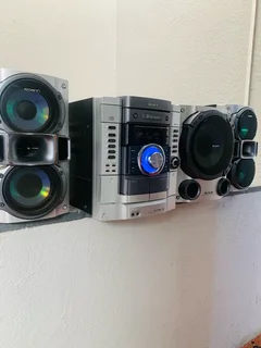 Sony powerfull sound system in good condition with amazing sound for R3500 only and no scammers