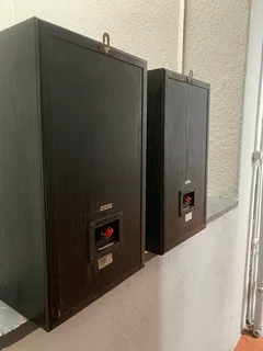 Infinity Reference 20 amazing speaker made in USA with good quality sound for only R2,500 not neg