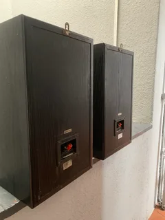 Infinity Reference 20 amazing speaker made in USA with good quality sound for only R2,500 not neg