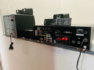 Yamaha amplifier with subwoofer and speakers including remote control for only R4000 only