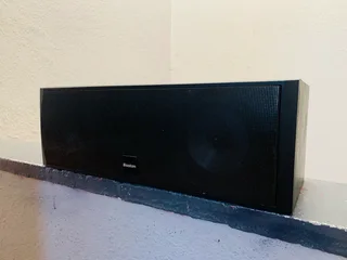 Boston CRC7 amazing quality sound center speaker working 100% R1200 not negotiable please
