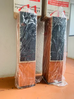 Wharefedale Diamond 8.4 Speakers with box in excellent working condition for only R2800 not negotiab