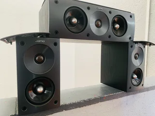 Jamo S60 surround speakers working  for only R1700 not negotiable and no scammers please