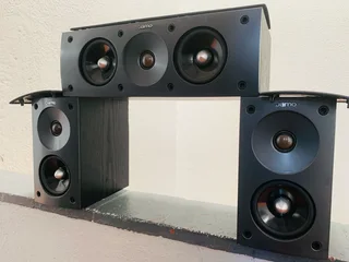 Jamo S60 surround speakers working  for only R1700 not negotiable and no scammers please