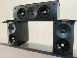 Jamo S60 surround speakers working  for only R1700 not negotiable and no scammers please