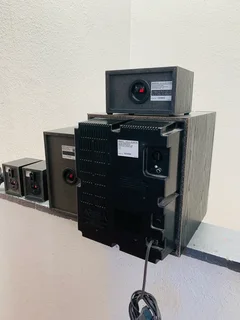 Sony active subwoofer with speakers in excellent working condition for only R1200 not negotiable