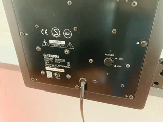 Yamaha active subwoofer and surround speakers in excellent condition for R1600 only not negotiable