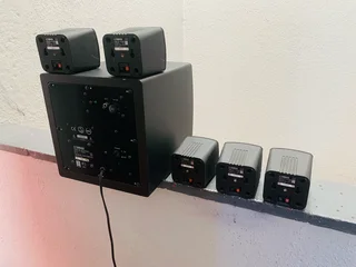 Yamaha active subwoofer and surround speakers in excellent condition for R1600 only not negotiable