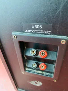 Jamo S506 floor standing speakers working 100% for only R2,300 not negotiable please and no scammers