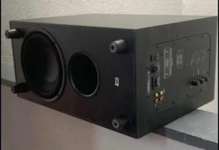 Jamo active subwoofer working 100% for only R2,000 unfortunately not negotiable please