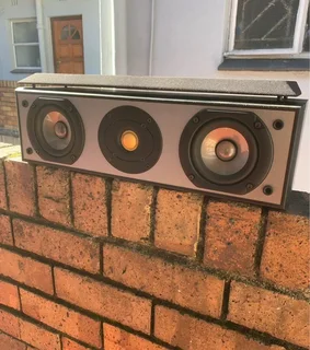 YAMAHA NS-C120 center speaker working  for only 850 not negotiable and no scammers