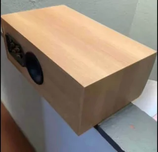 B&amp;W LCR 60 S3 centre speaker working 100% for only R1,700 No scammers or thieves please