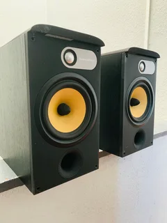 Bowers &amp; winkins 685 speakers in excellent condition working  for only R6,600  not negotiable