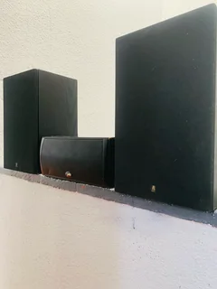 Acoustics Research bookshelves speakers and PSB speakers working  wit amazing sound for only R1,500