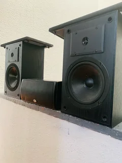 Acoustics Research bookshelves speakers and PSB speakers working  wit amazing sound for only R1,500