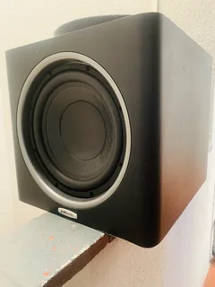 Polk PSW 125 powerfull 12 inch active subwoofer working 100% for R3,650 not negotiable please