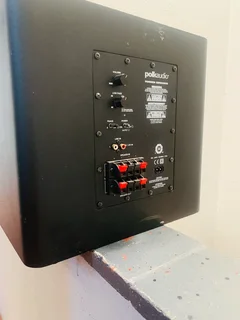 Polk PSW 125 powerfull 12 inch active subwoofer working 100% for R3,650 not negotiable please