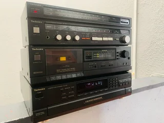 Technics sound system with amp, tuner, tape and 5CD changer R3,700 not negotiable and no scammers