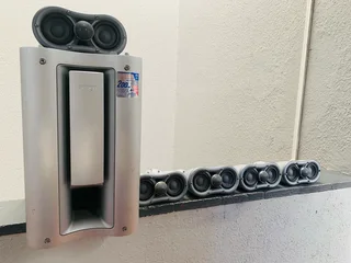 Sony active subwoofer with surround speakers with good sound R2000 not negotiable and no scammers