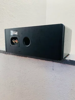 Boston A225C center speaker in excellent condition for only R1200 not negotiable and no scammers pls