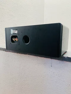 Boston A225C center speaker in excellent condition for only R1200 not negotiable and no scammers pls