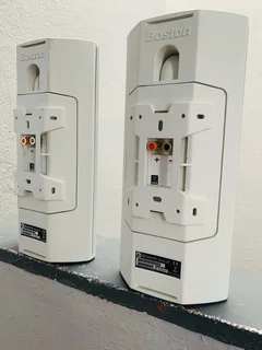 Boston Bravo 20 amazing quality speakers working 100% for only R2000 not negotiable and no scammer