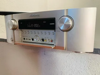 Marantz SR6003 amplifier with remote control in excellent working condition R5400 not negotiable